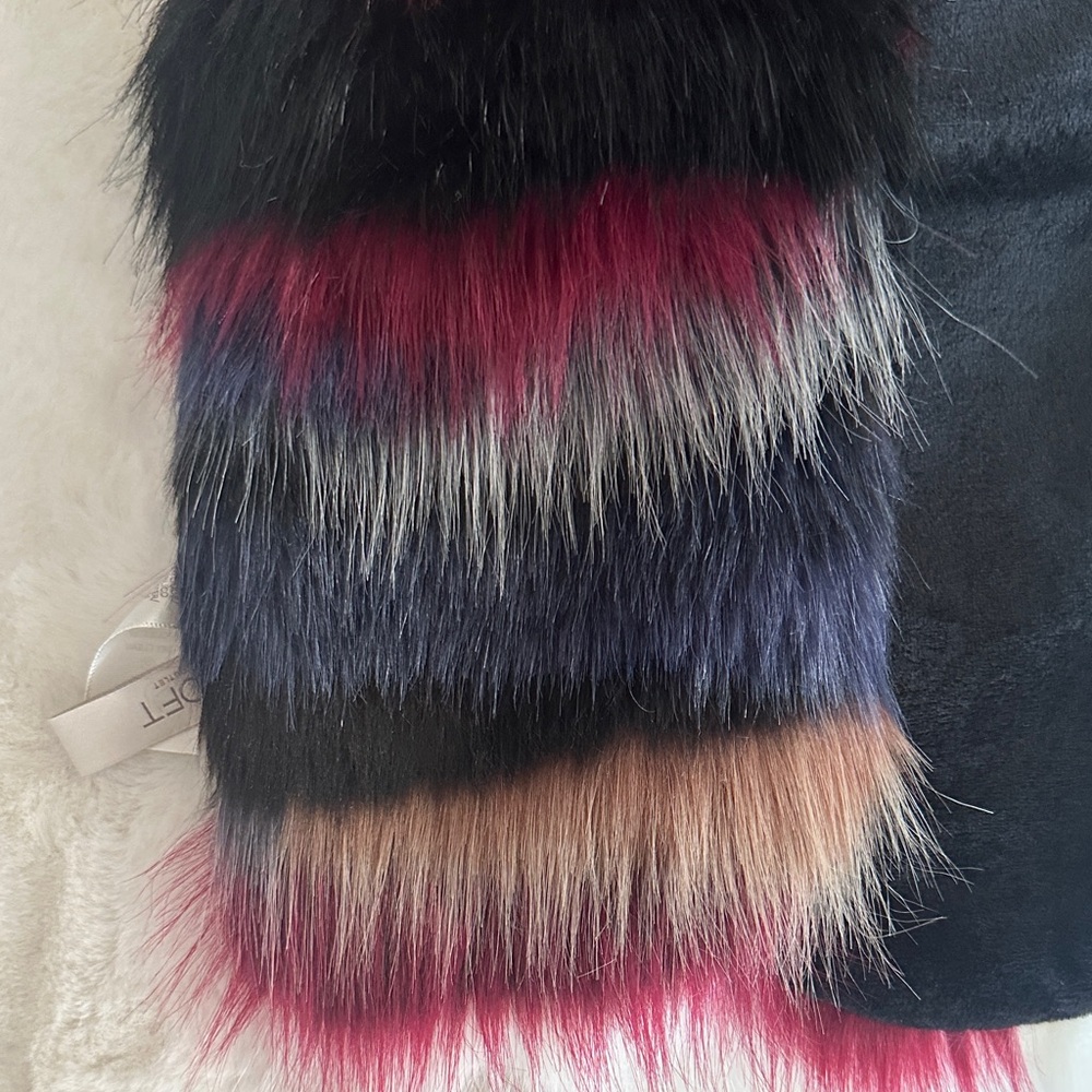 LOFT Burgundy, Blue & Black Faux Fur Scarf Size ~48L
